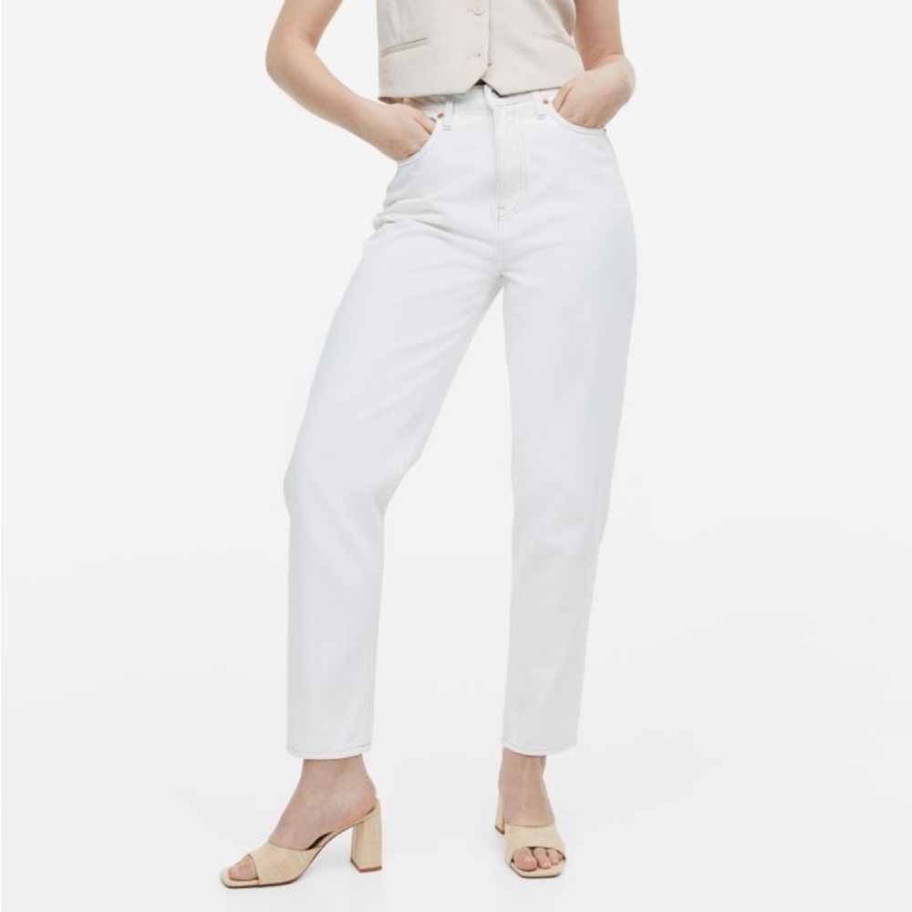 Zara brand new white jeans moms fit
